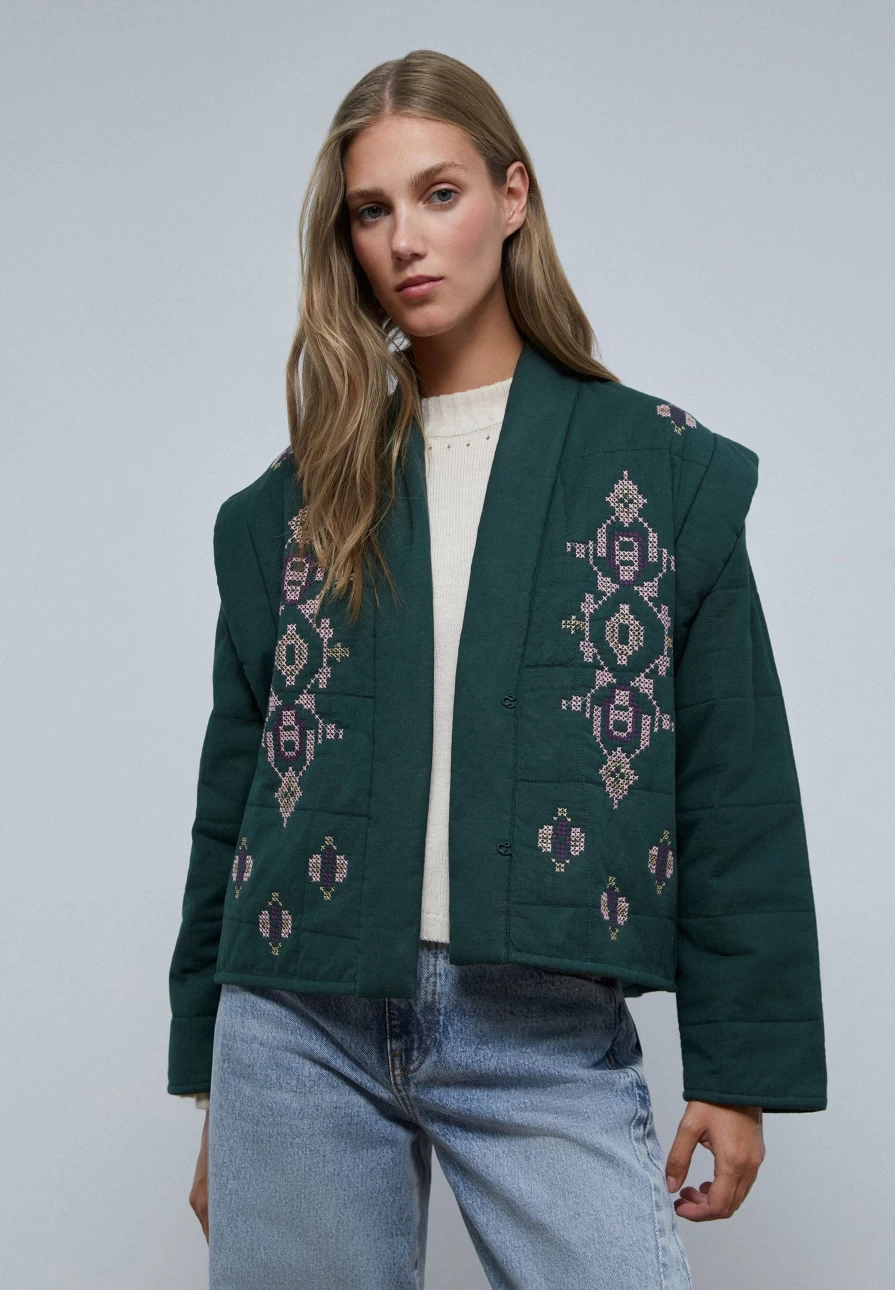 "ScalpersCompany Women's Green Quilted Cardigan with Embroidered Details"