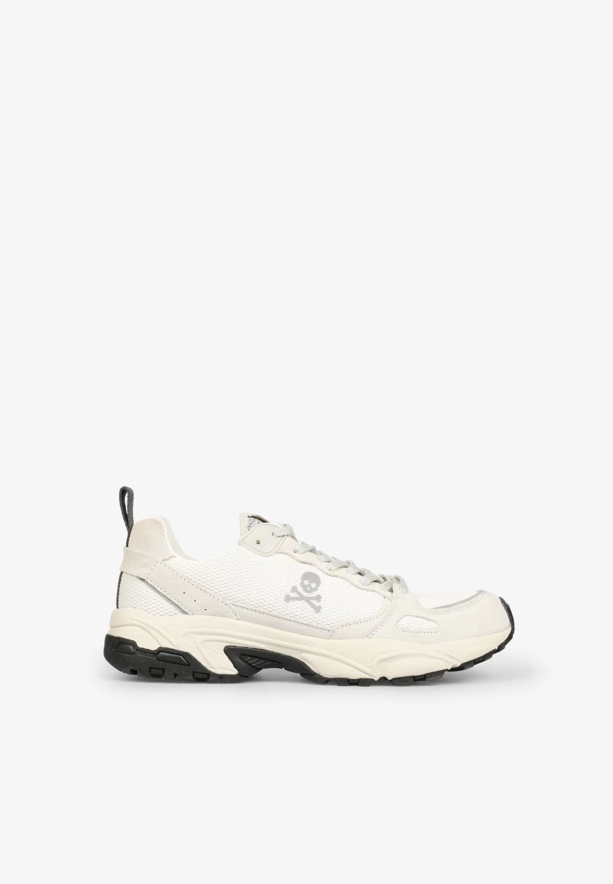 "ScalpersCompany Men's Lightweight Sneakers with Pronounced Sole for Comfort & Style"