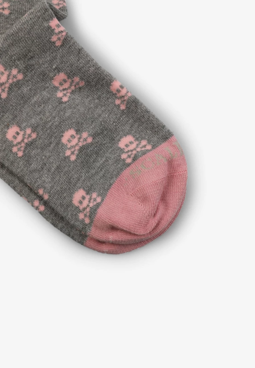 "ScalpersCompany Kids' Skull Print Socks - Fun & Comfortable All-Over Design"